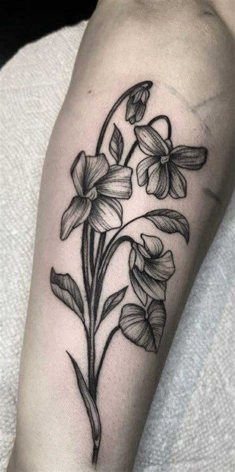 black and white violet tattoo